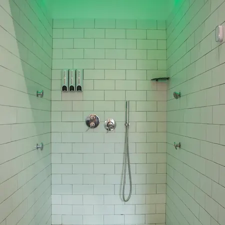 Tutt 'e Sant Luxury Gasthuis Napels