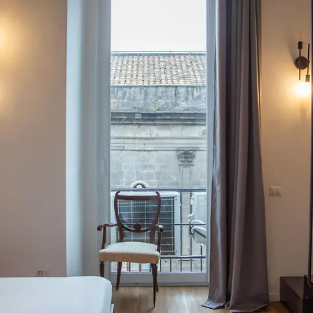 Tutt 'e Sant Luxury Napels