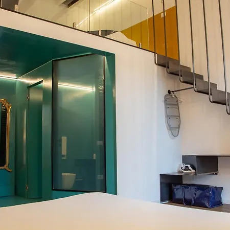 Tutt 'e Sant Luxury 4* Nápoly