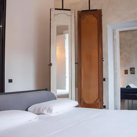 Tutt 'e Sant Luxury Πανσιόν Νάπολη