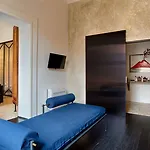 Tutt 'e Sant Luxury Pensjonat Neapol