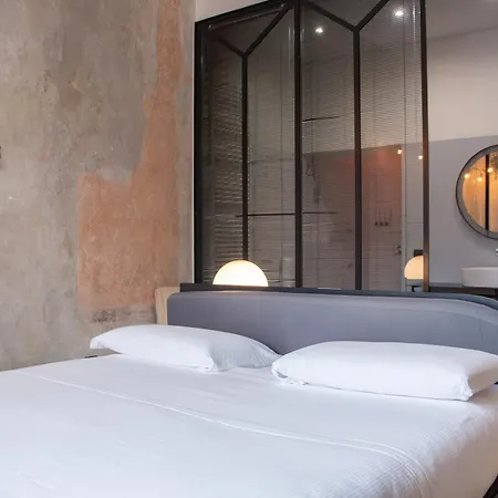 Tutt 'e Sant Luxury 4* Neapol