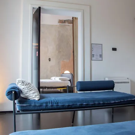 Maison d'hôtes Tutt 'e Sant Luxury Naples