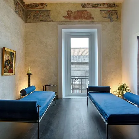 Tutt 'e Sant Luxury Naples