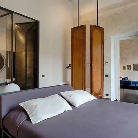 Tutt 'e Sant Luxury בית הארחה נאפולי