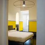Tutt 'e Sant Luxury Neapel